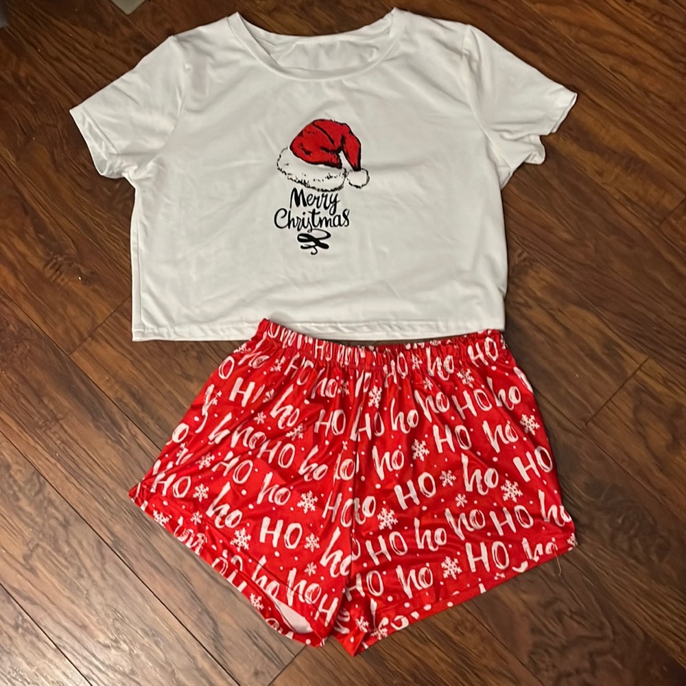 Shein Christmas Sleep Set- Shorts and Crop Top